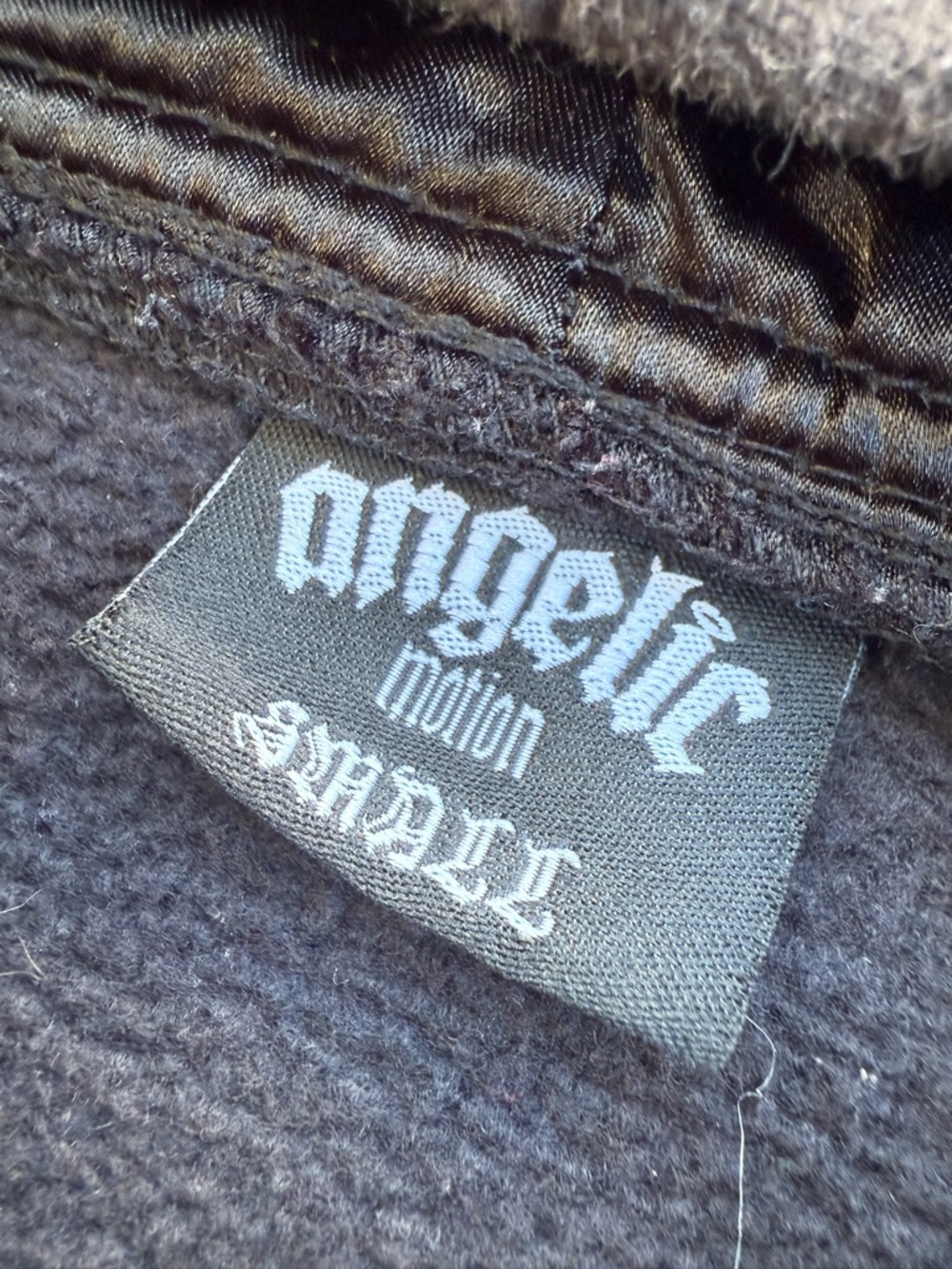 RARE MODERN DESIGNER Y2K EMO GOTH 2000s ANGELIC DESIGNER CROSS GRAPHIC ZIP UP - Picture 4 of 10